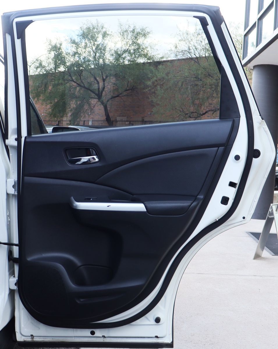 2016 Honda CR-V EX-L photo 24