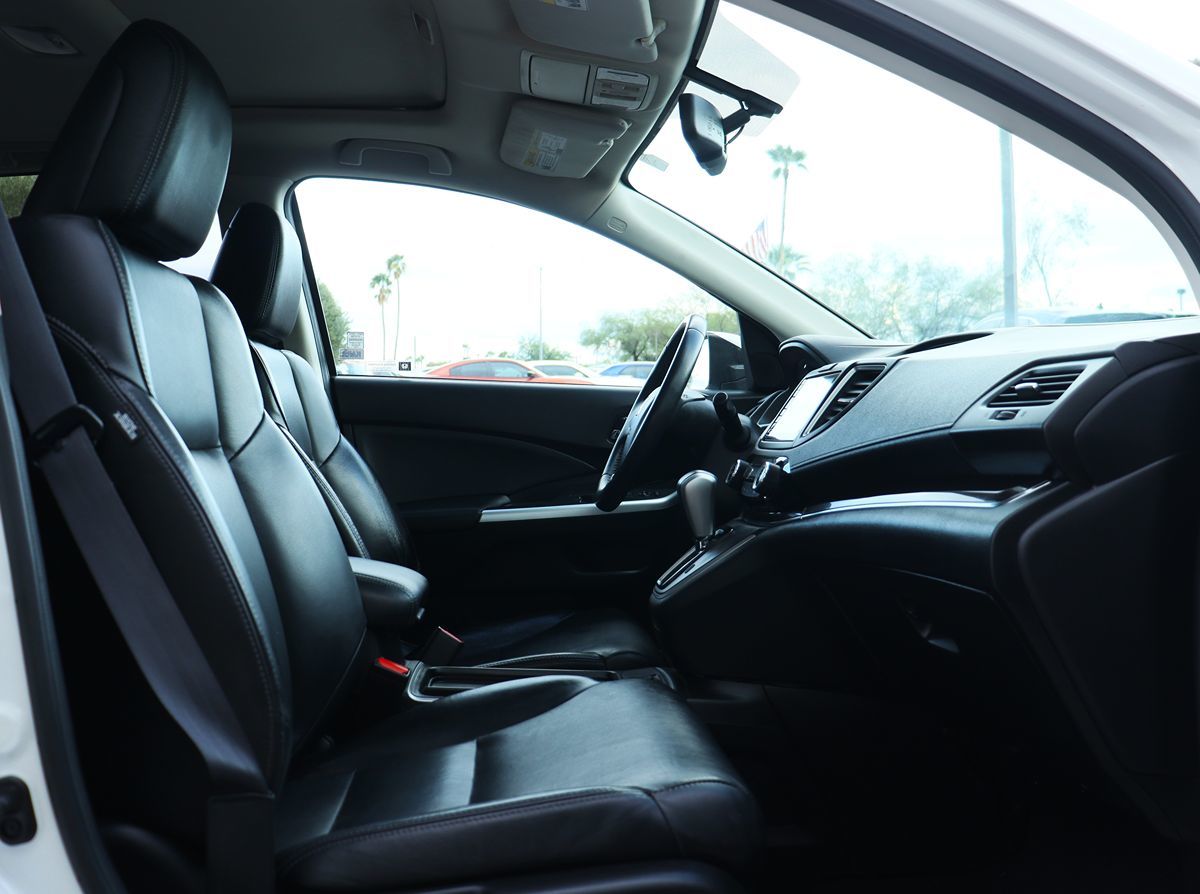 2016 Honda CR-V EX-L photo 32
