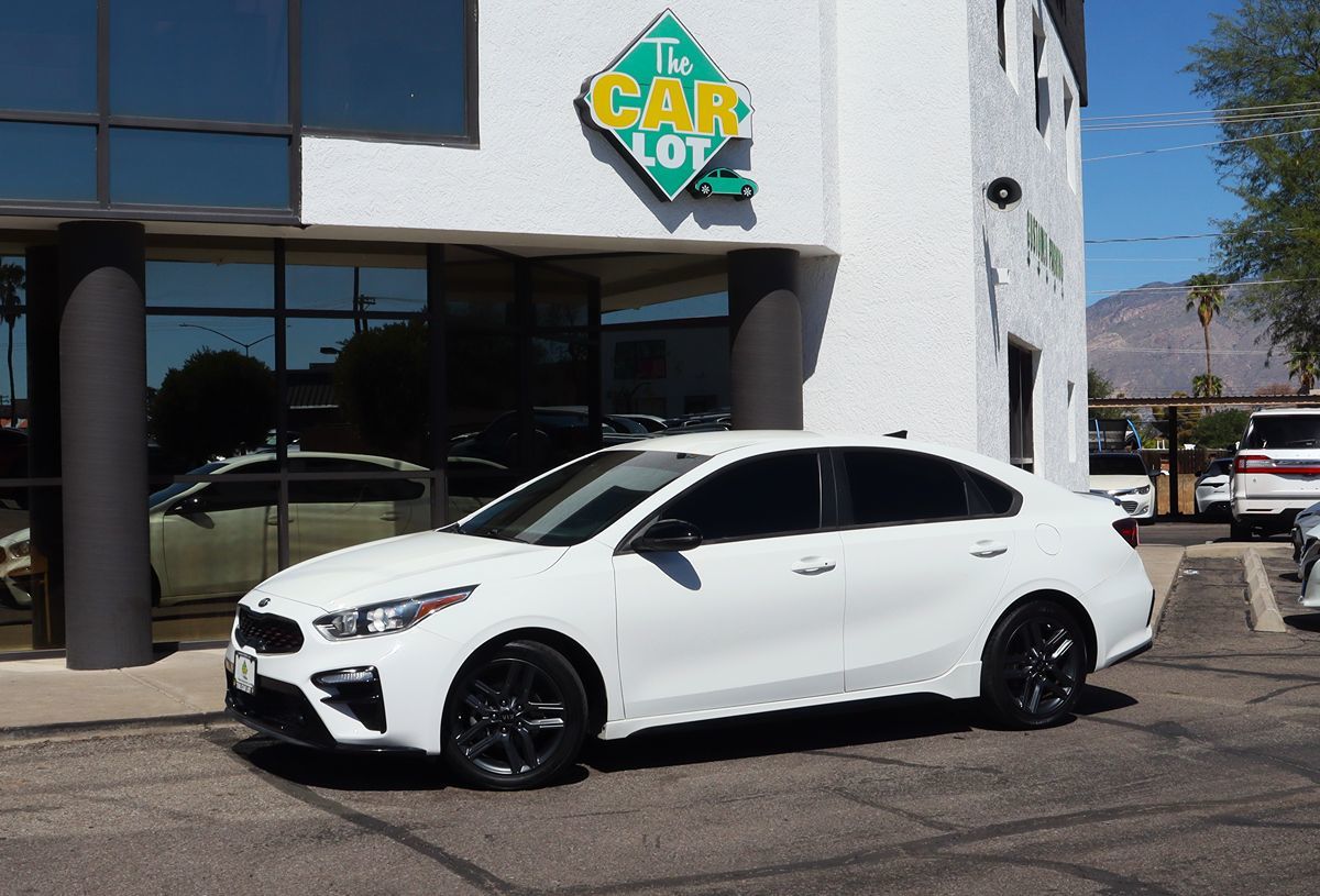 2021 Kia Forte GT-Line photo 3