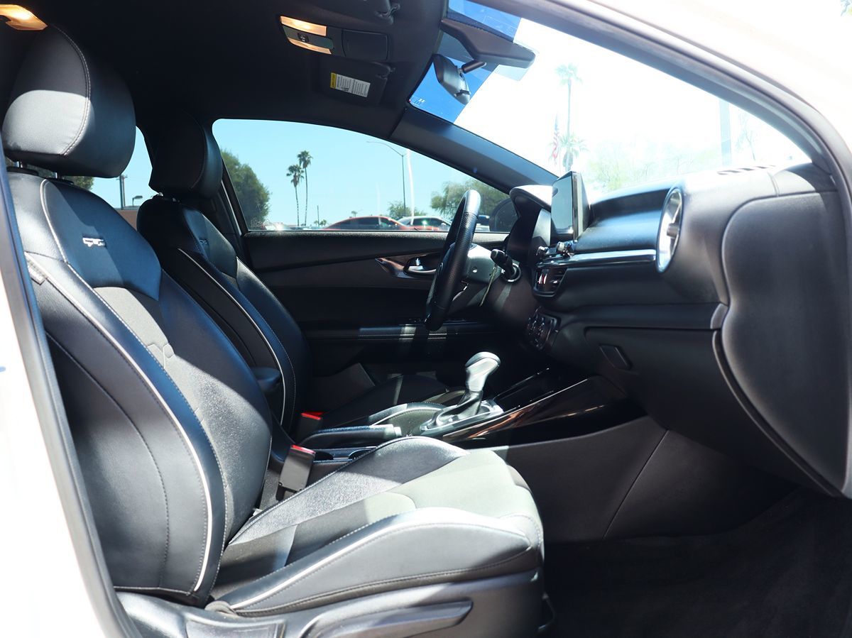 2021 Kia Forte GT-Line photo 28