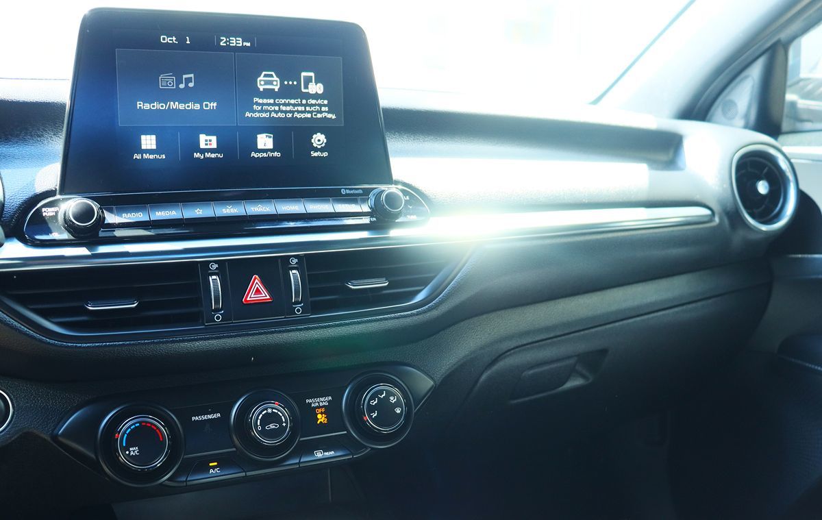 2021 Kia Forte GT-Line photo 35