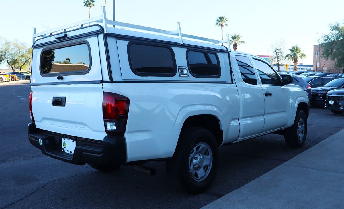 2021 Toyota Tacoma SR photo 12