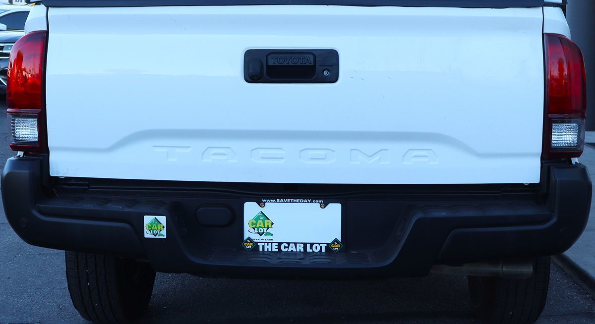 2021 Toyota Tacoma SR photo 20