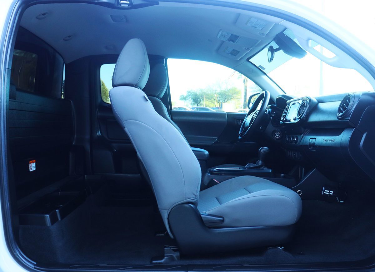 2021 Toyota Tacoma SR photo 24