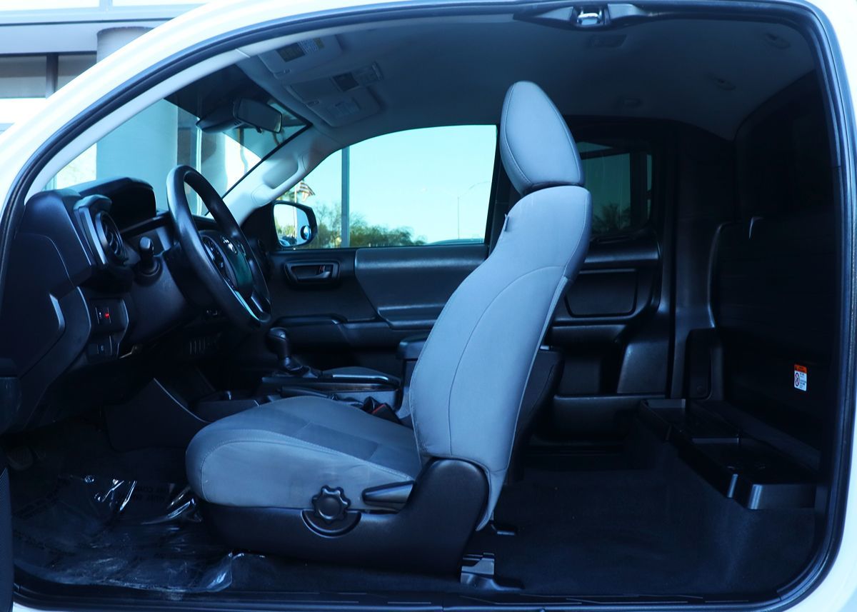 2021 Toyota Tacoma SR photo 29