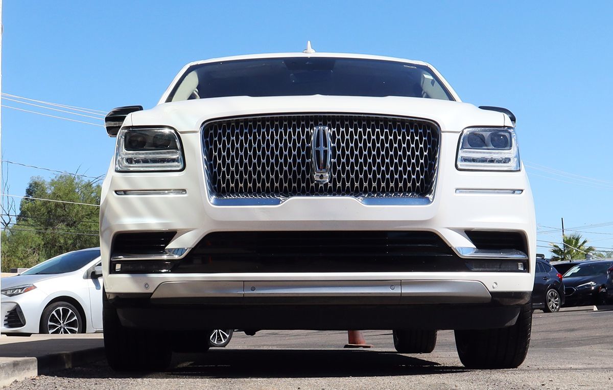 2019 Lincoln Navigator L Reserve photo 16