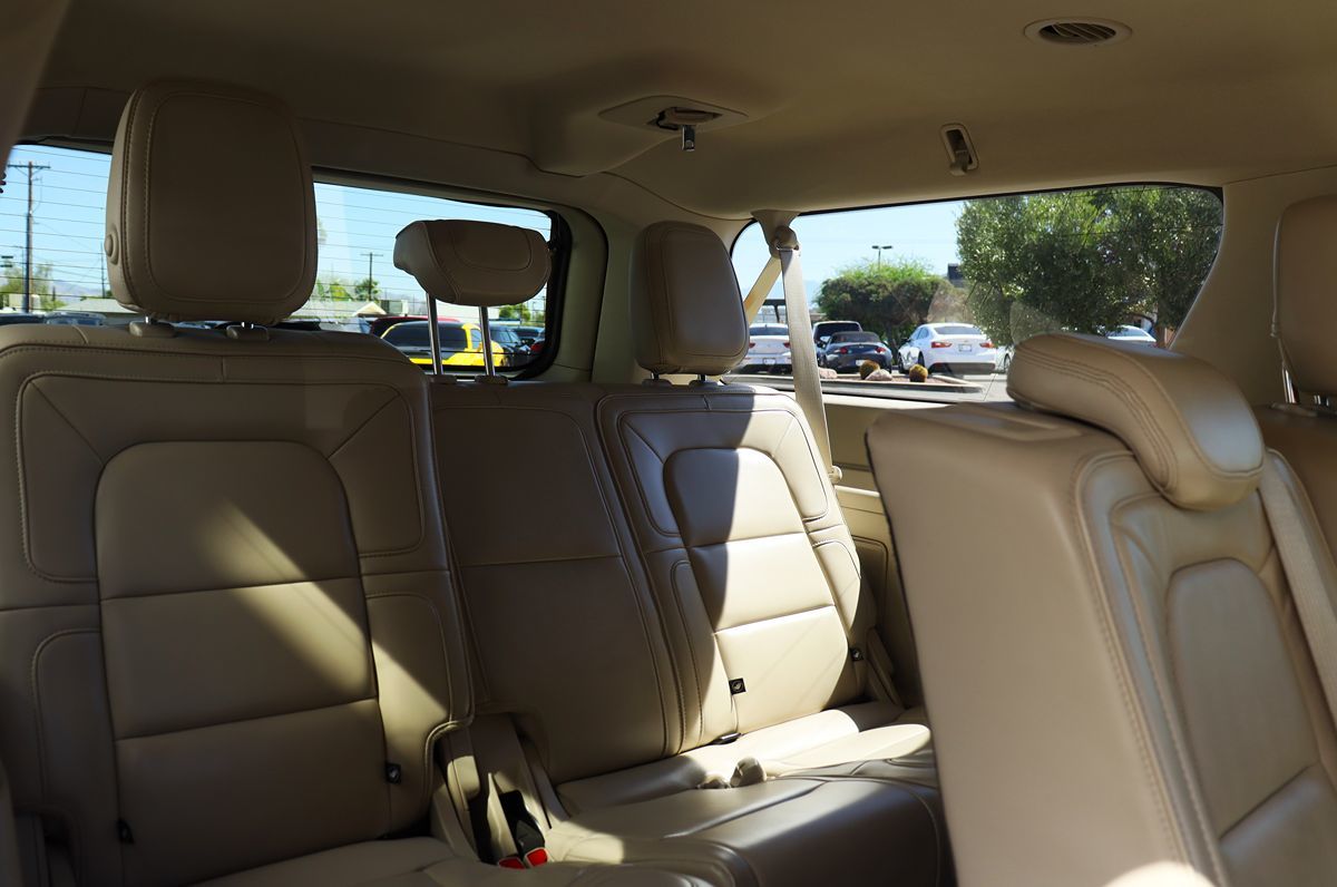 2019 Lincoln Navigator L Reserve photo 28