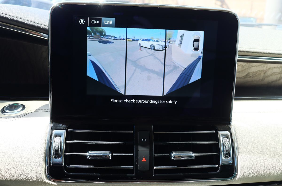 2019 Lincoln Navigator L Reserve photo 49