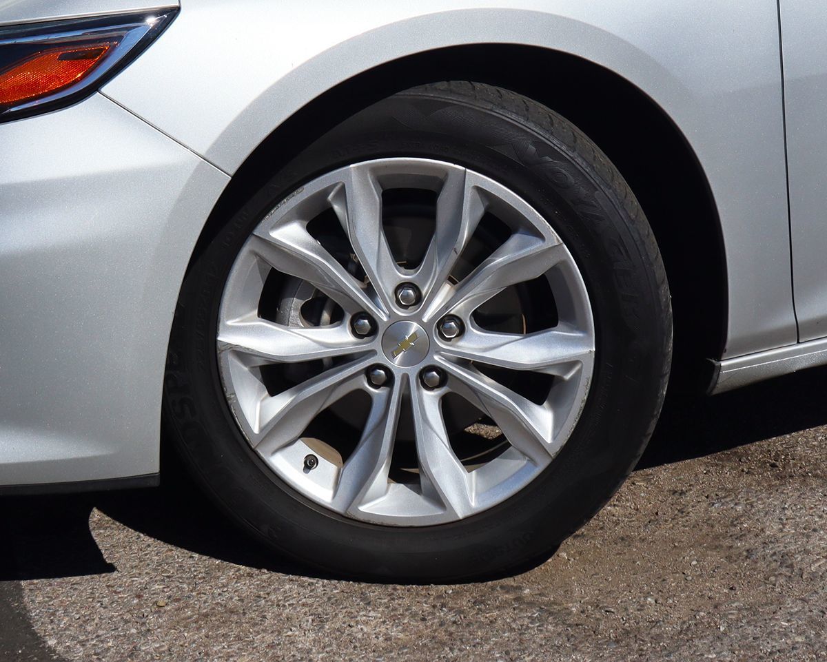 2022 Chevrolet Malibu 1LT photo 4