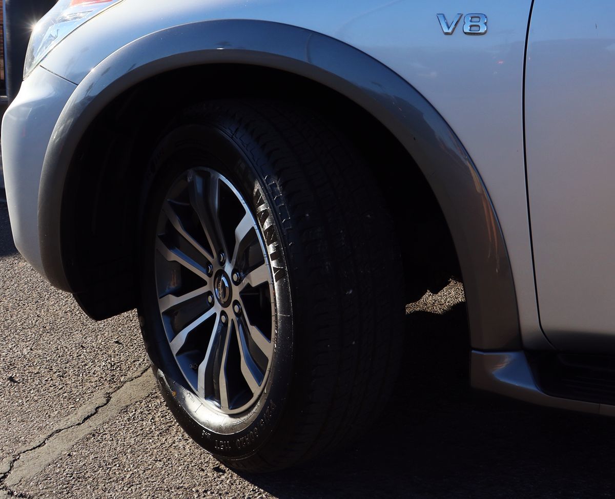 2019 Nissan Armada SL photo 4