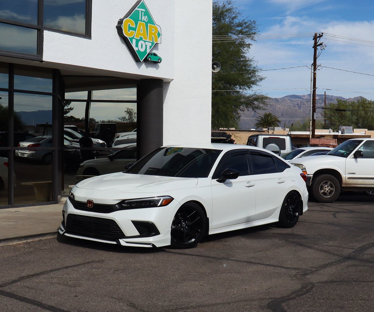 2024 Honda Civic Sport photo 2