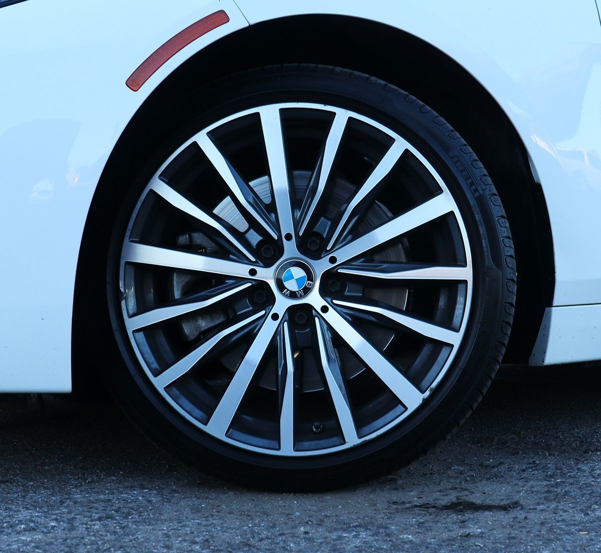 2020 Bmw 228i xDrive Gran Coupe photo 4