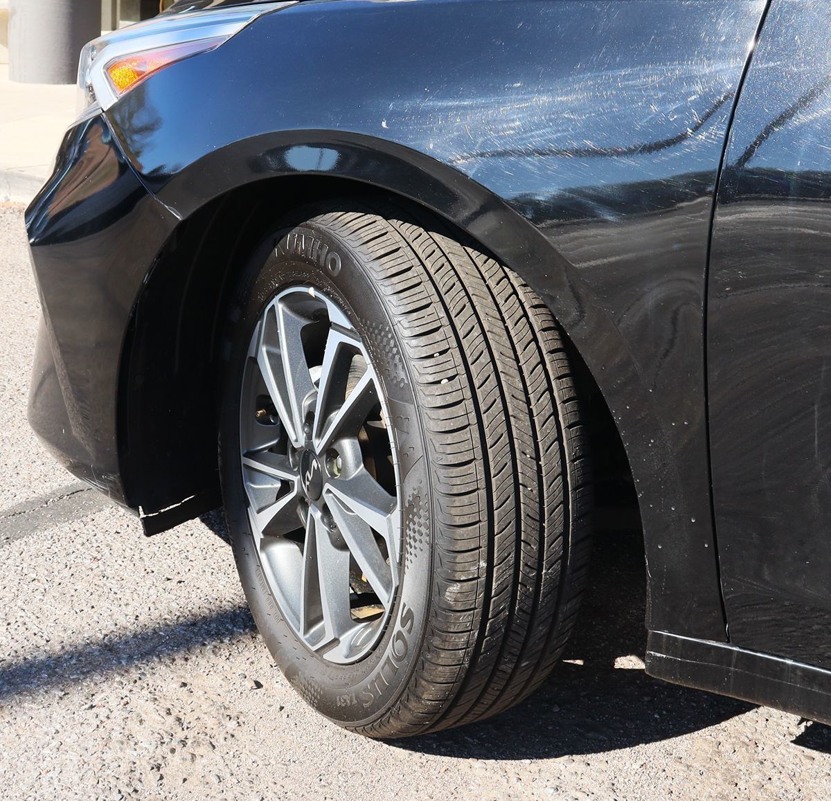 2023 Kia Forte LXS photo 4