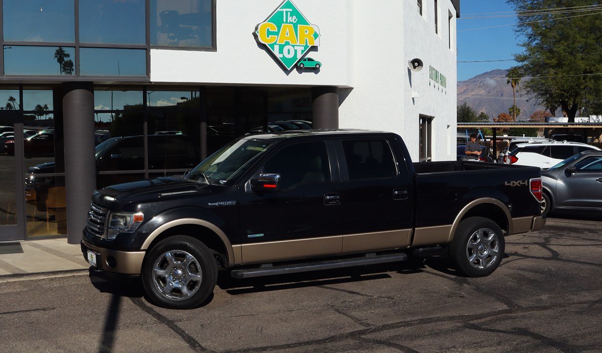 2013 Ford F-150 Lariat photo 2