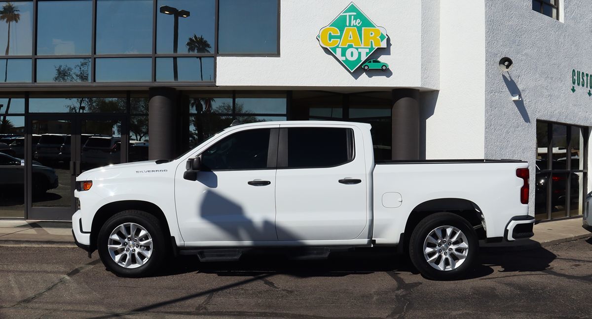 2022 Chevrolet Silverado 1500 Custom photo 4