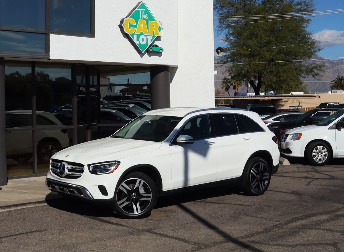 2021 Mercedes Benz GLC 300 photo 3