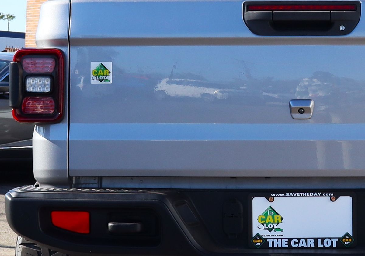 2021 Jeep Gladiator Overland - Photo 23