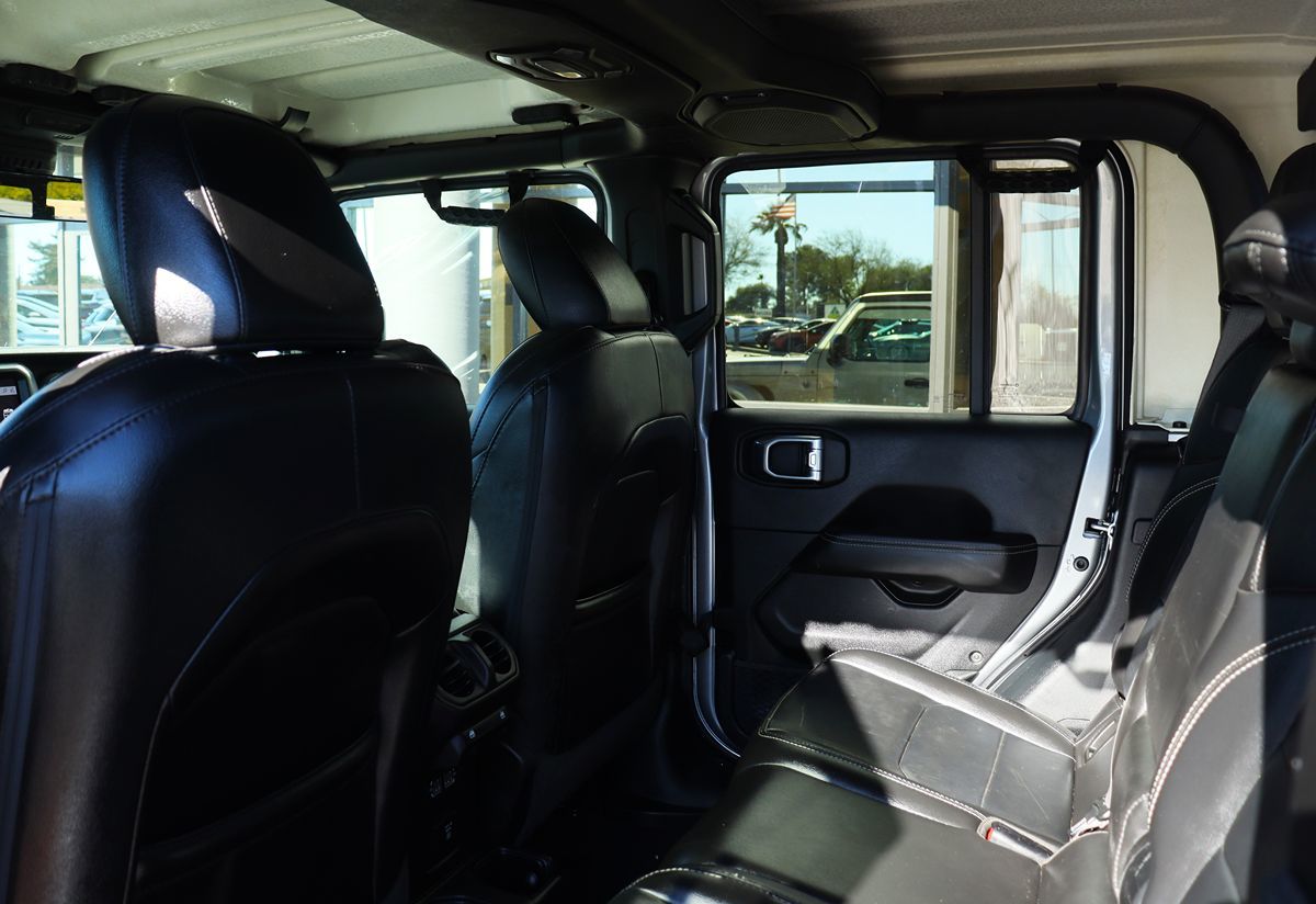 2021 Jeep Gladiator Overland - Photo 37