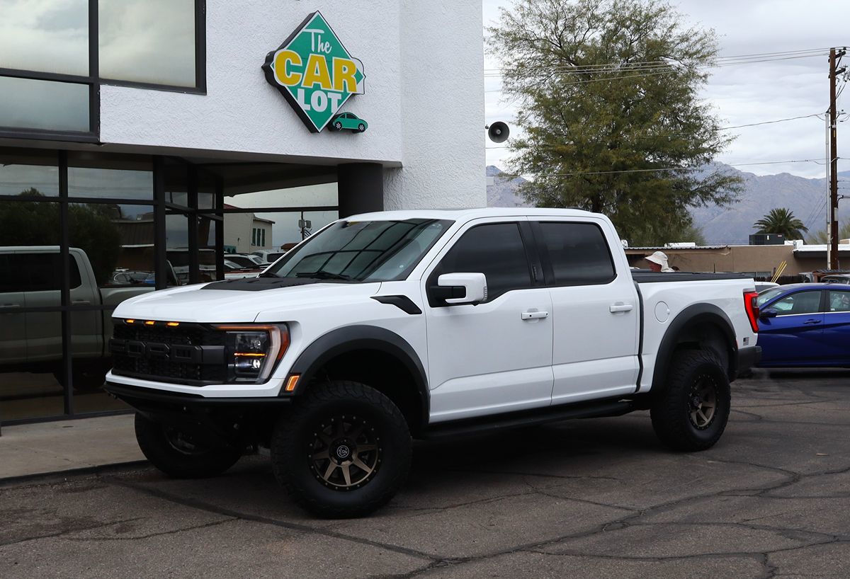 2021 Ford F-150 Raptor - Photo 3