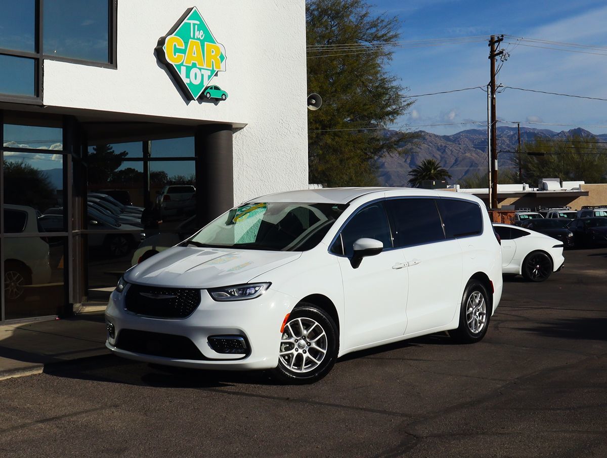 Vehicle Image 2
