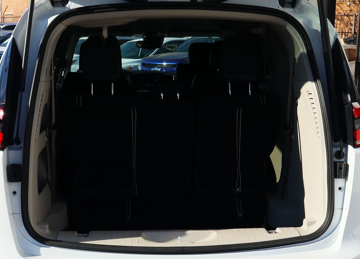 2023 Chrysler Pacifica Touring L - Photo 24