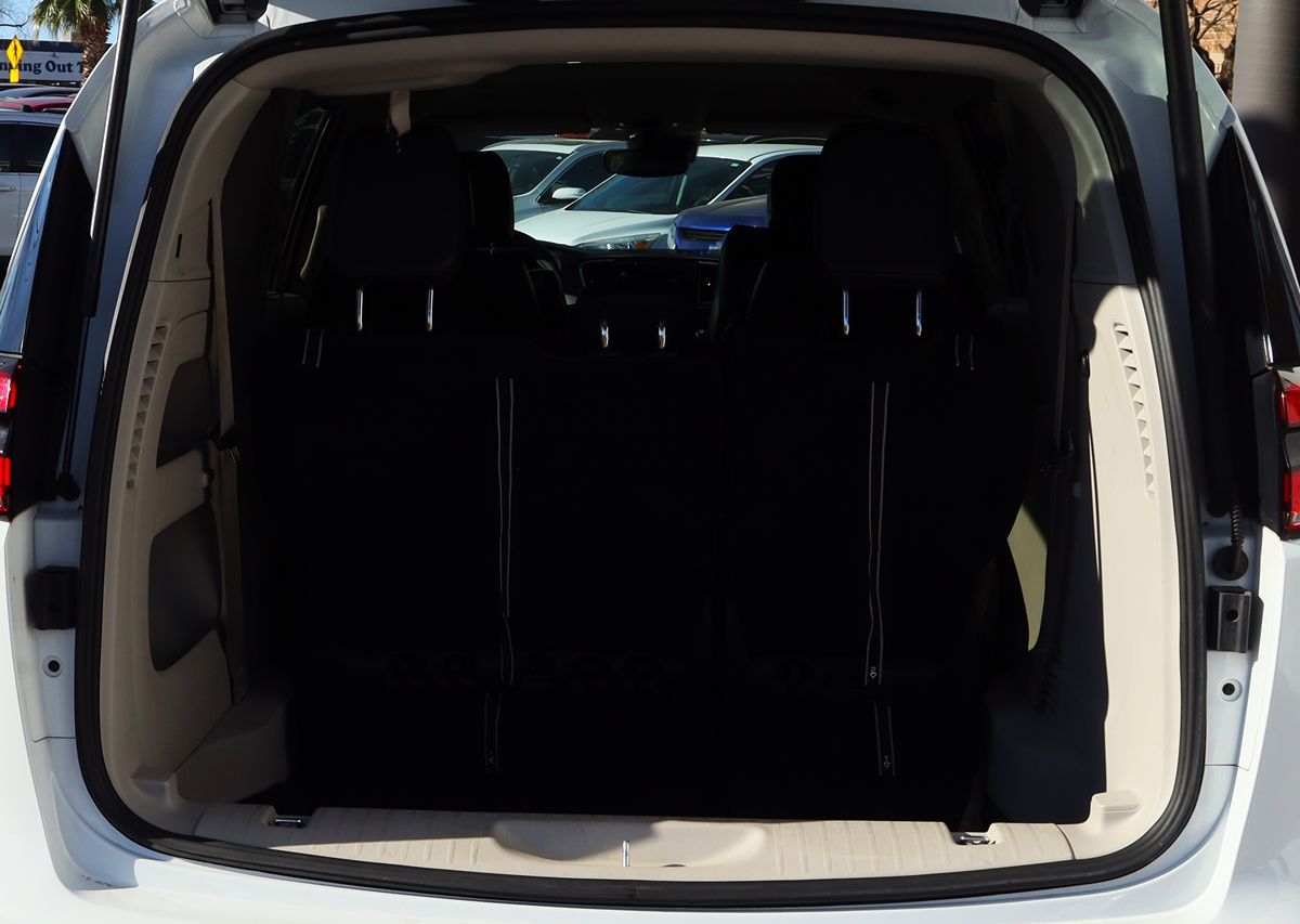 2023 Chrysler Pacifica Touring L - Photo 25