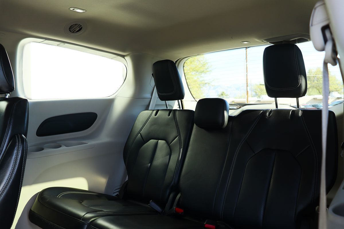 2023 Chrysler Pacifica Touring L - Photo 38
