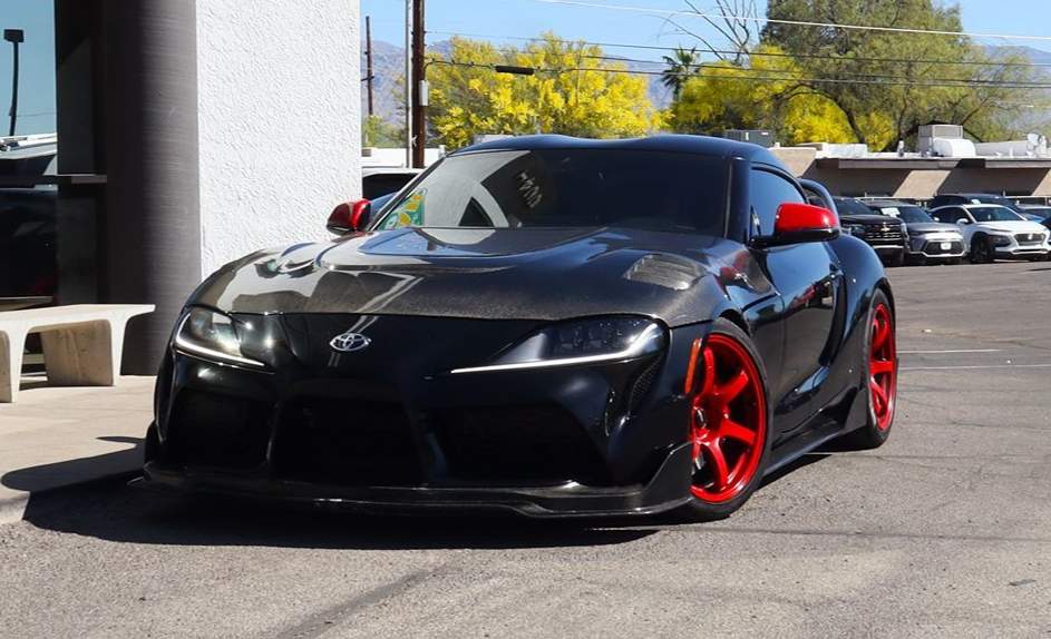 Toyota Supra photo 2