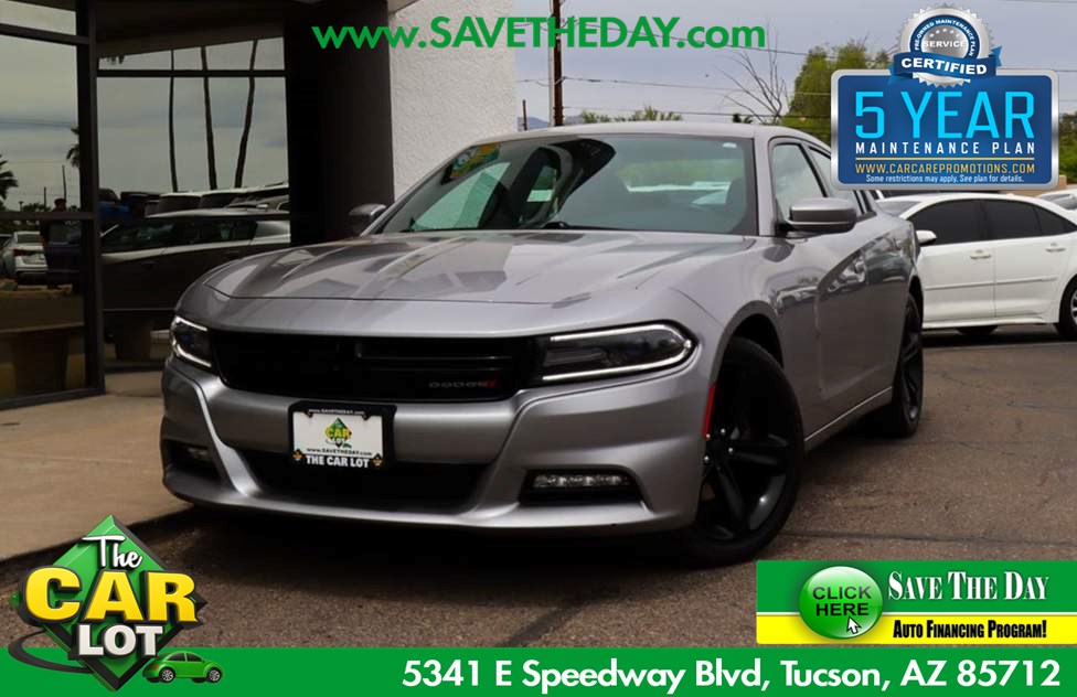 2018 Dodge Charger SXT Plus's photo