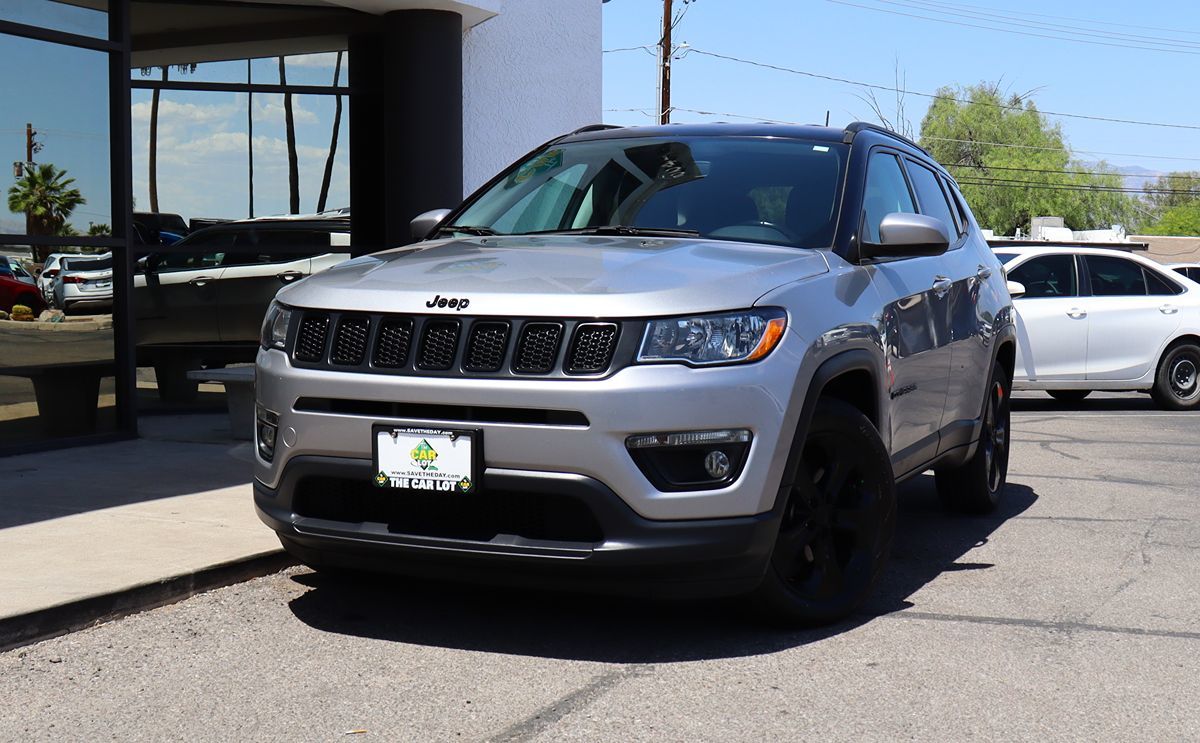 Jeep Compass photo 2
