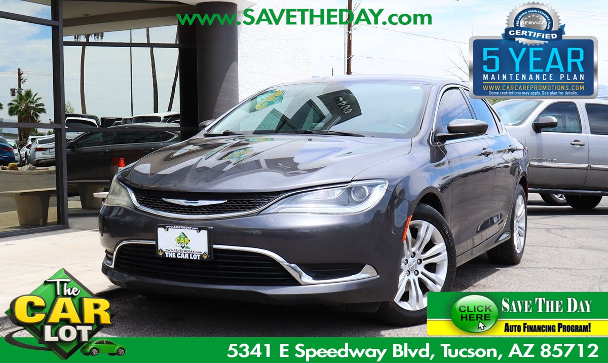 2015 Chrysler 200 Limited's photo