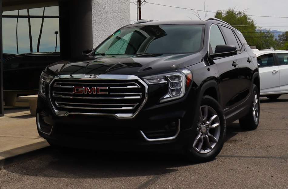GMC Terrain photo 2