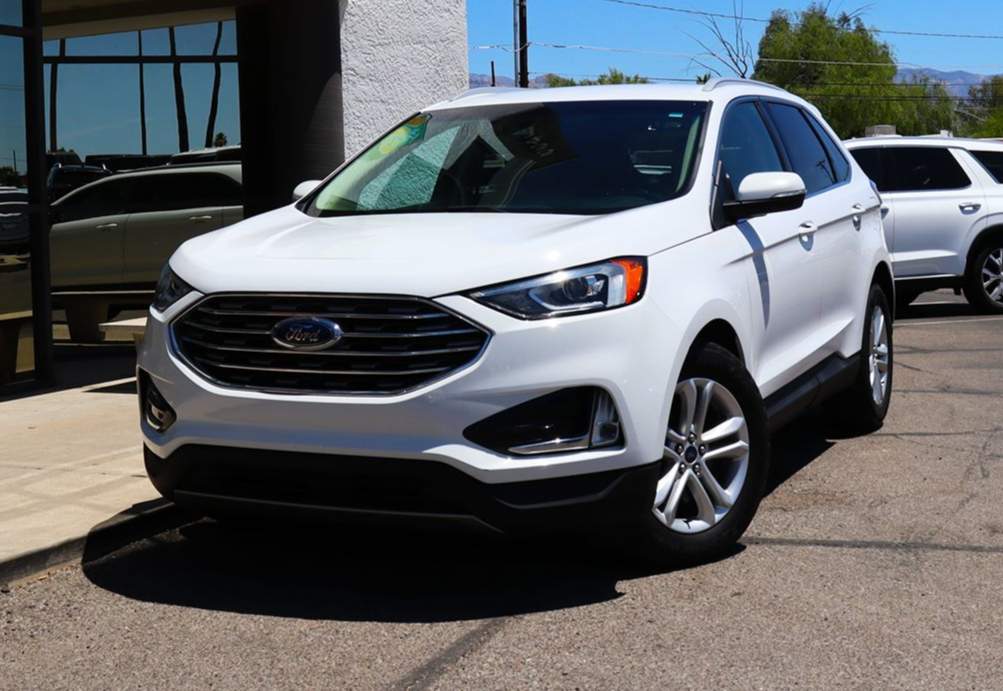 Ford Edge photo 2