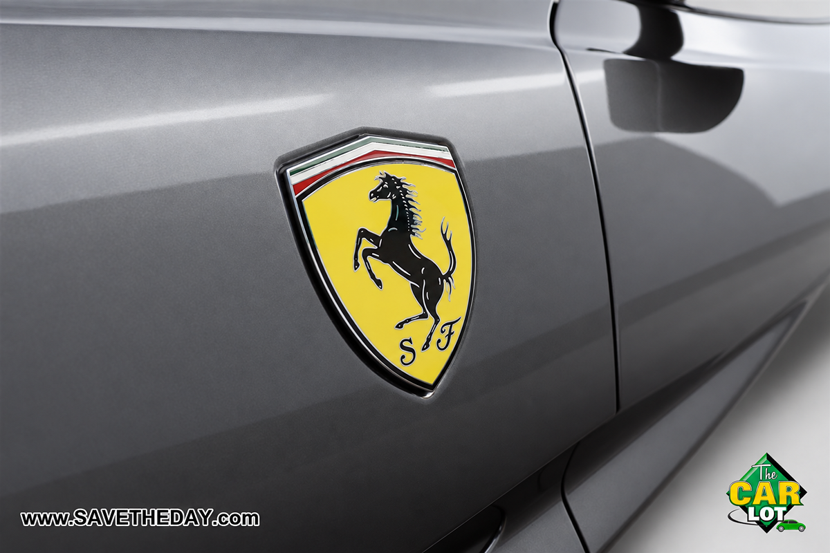 Ferrari Portofino photo 8