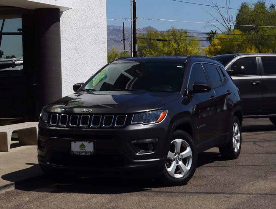 Jeep Compass photo 2