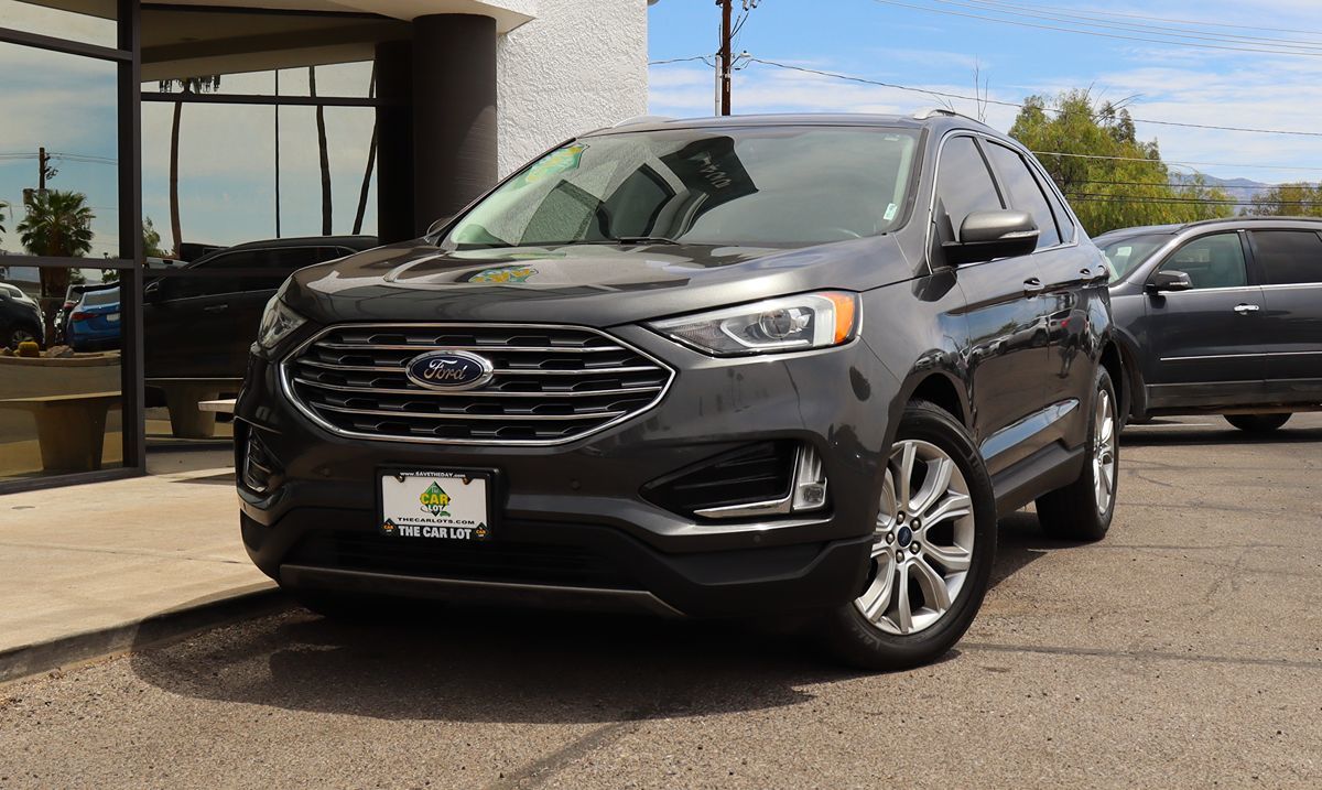 Ford Edge photo 2