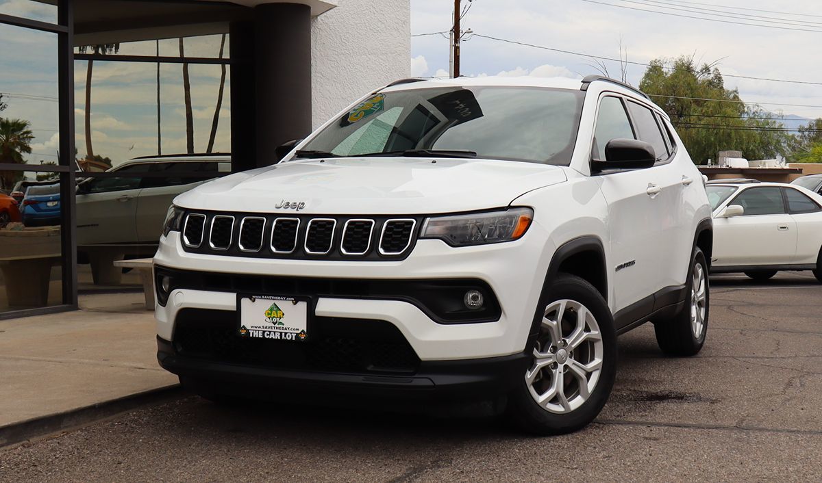 Jeep Compass photo 2