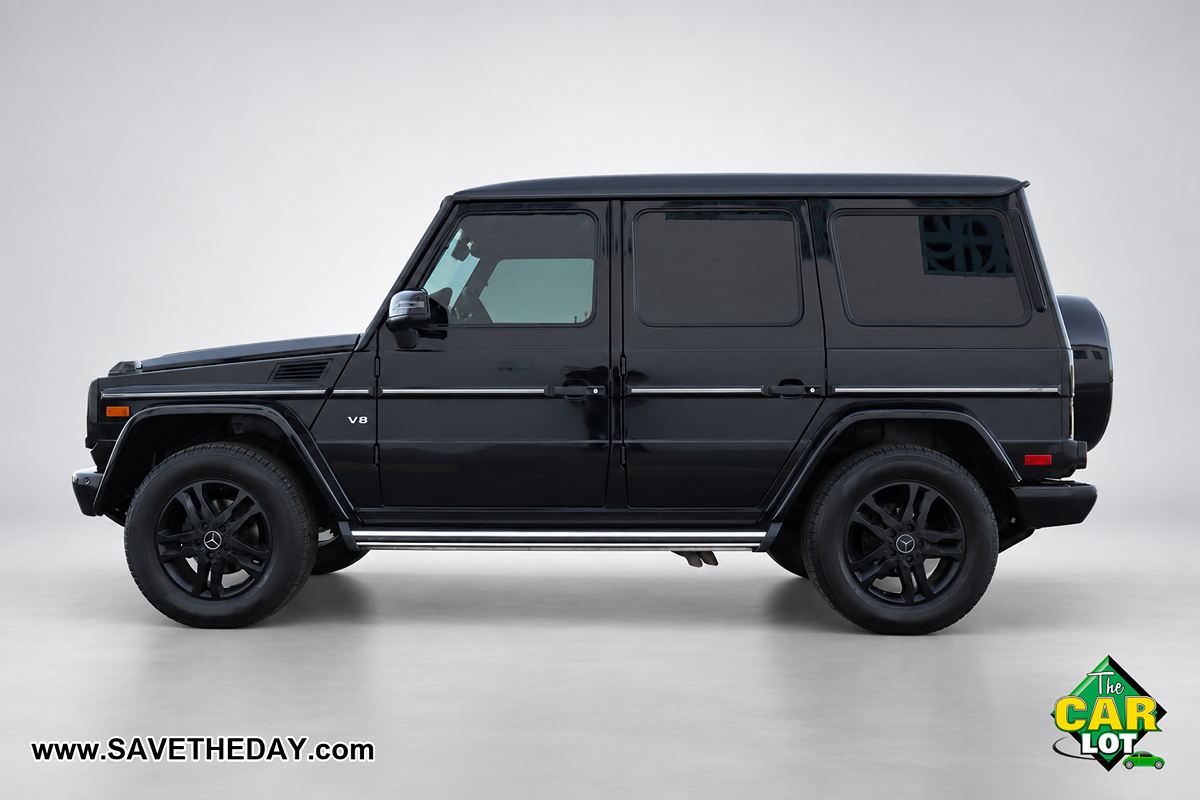 Photo 5 of this Mercedes-Benz G 550
