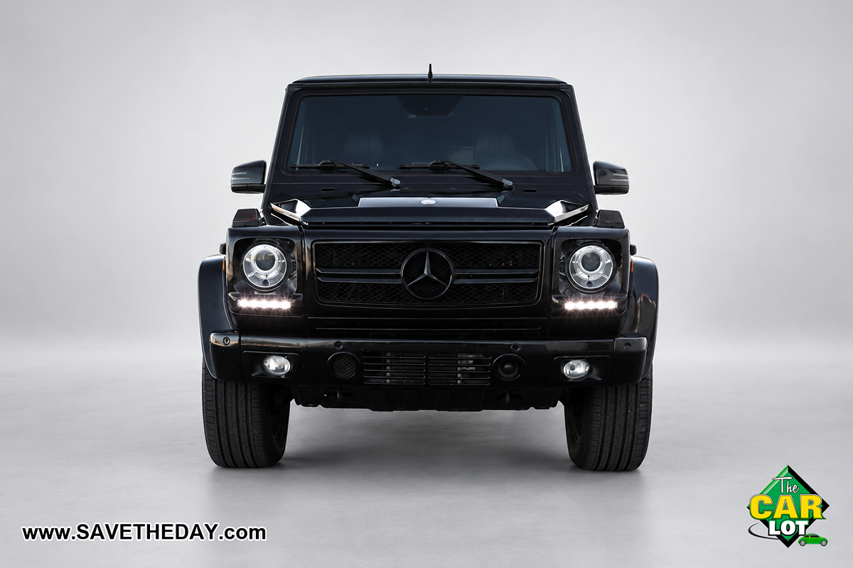 Photo 11 of this Mercedes-Benz G 550