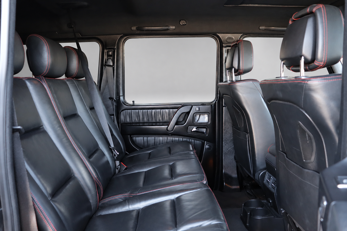 Photo 16 of this Mercedes-Benz G 550