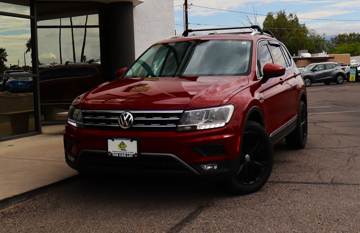 Volkswagen Tiguan photo 2