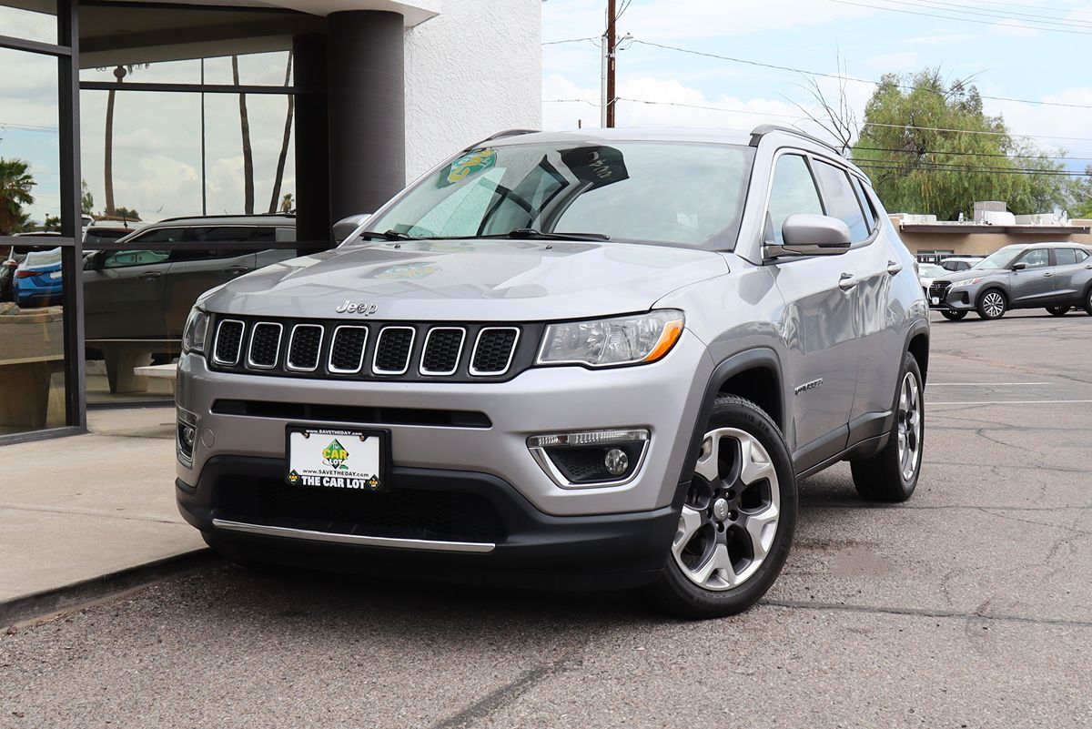 Jeep Compass photo 2