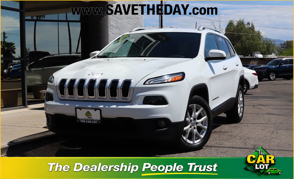 2018 Jeep Cherokee Latitude FWD photo