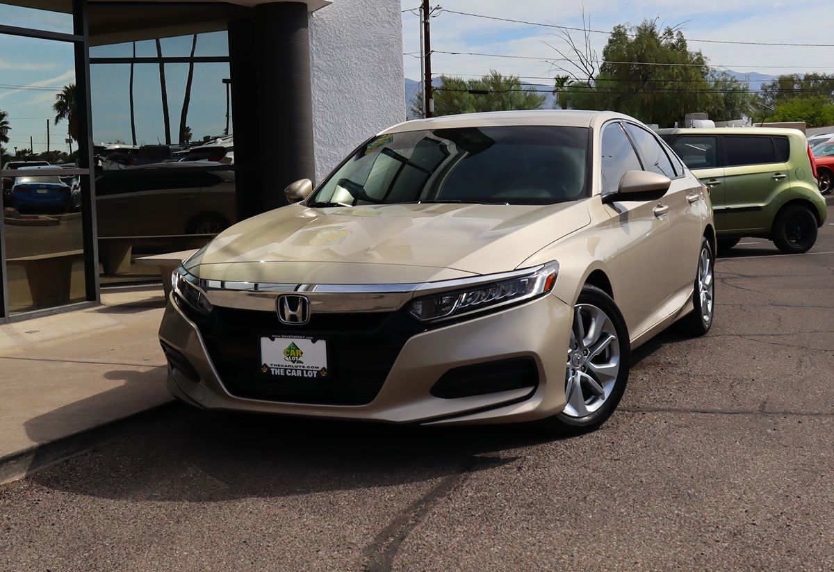 Honda Accord photo 2
