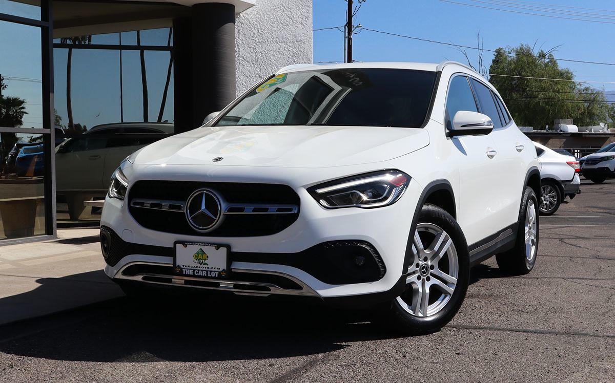 Mercedes-Benz GLA 250 photo 2