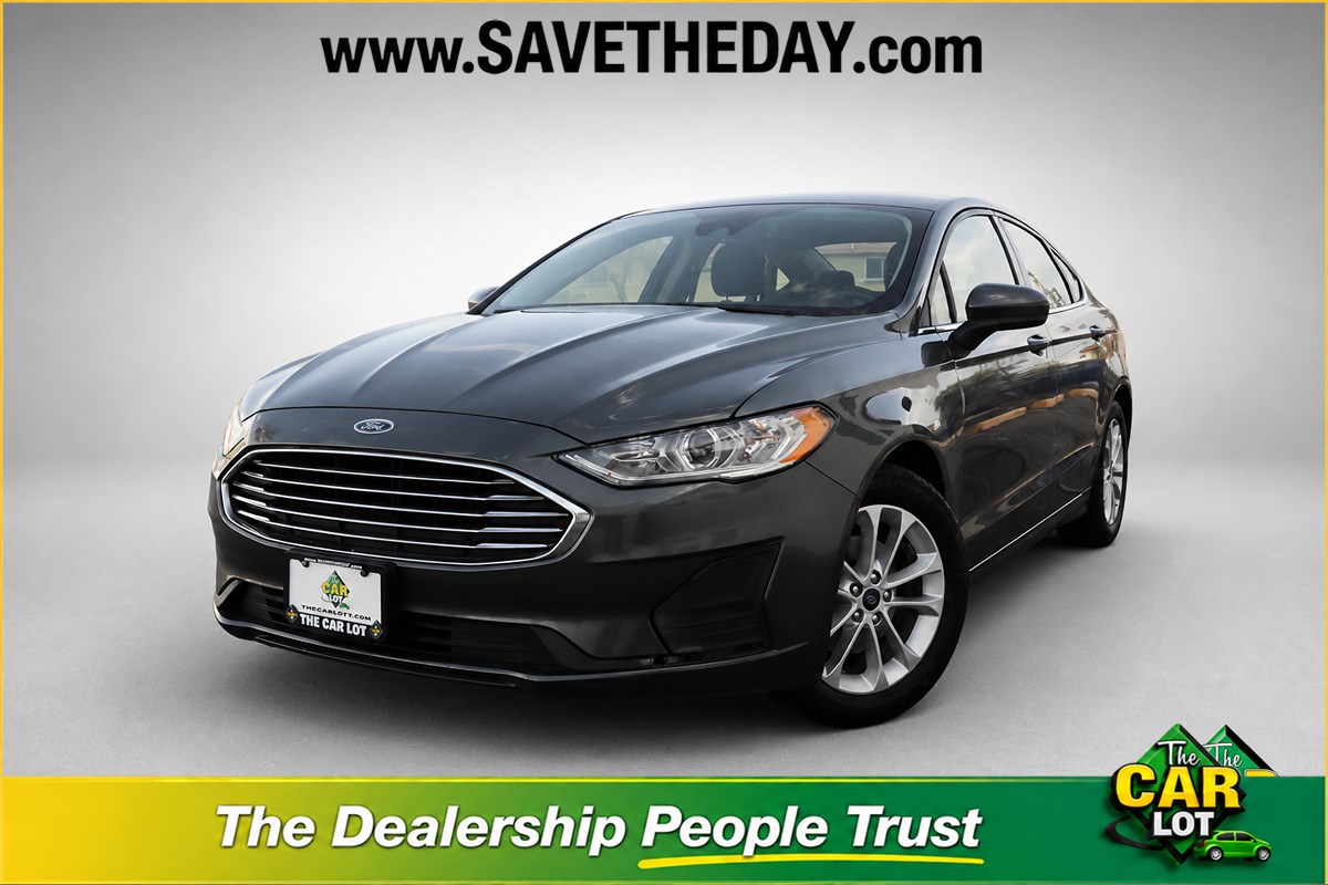 2020 Ford Fusion SE