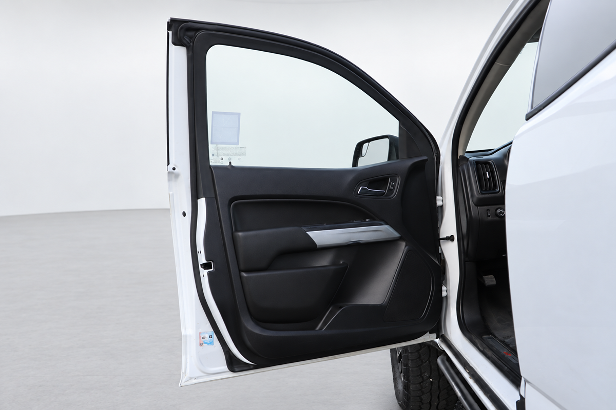 Chevrolet Colorado photo 18