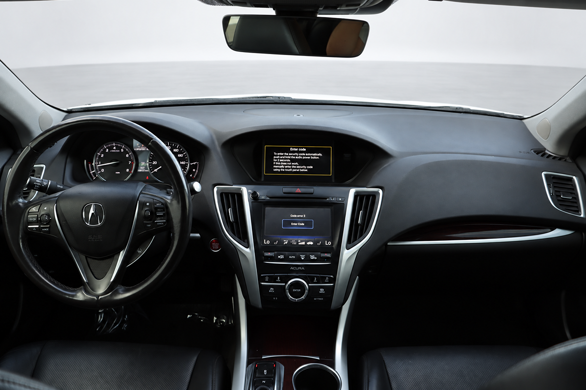 Acura TLX photo 19