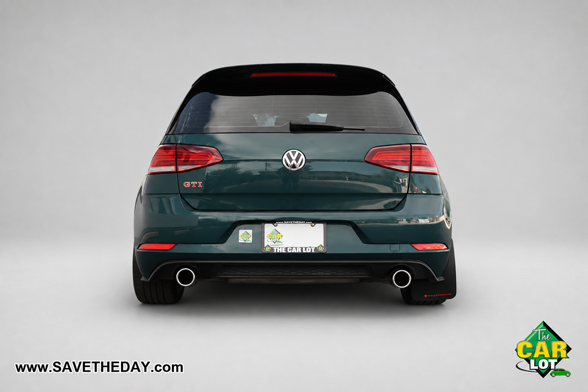 Volkswagen Golf GTI photo 7
