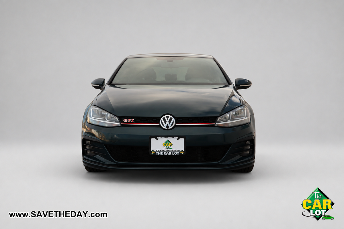 Volkswagen Golf GTI photo 11